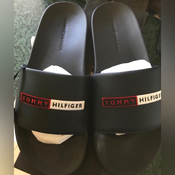 Men Slides - Picture 2 of 7